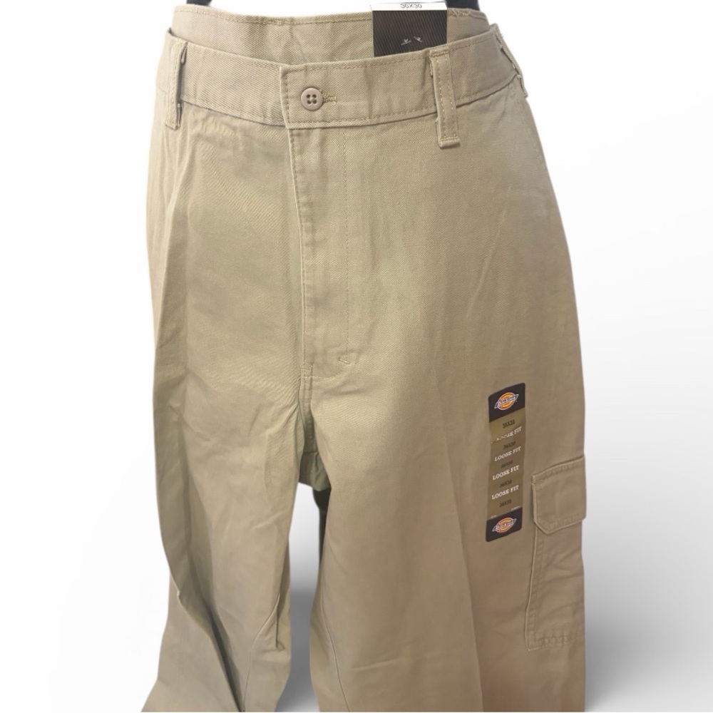 Dickies men's cargo pants in a beige,khaki, 36x30,NWT - Picture 9 of 12